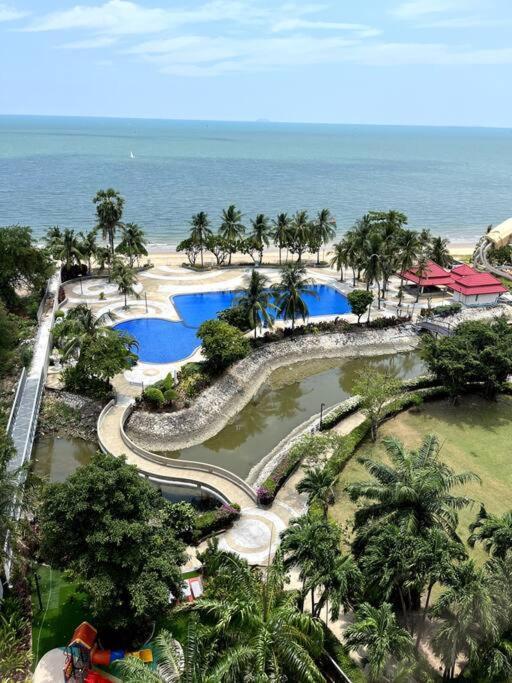 Sunshine Beach Condotel By Lux Na Chom Thian Exterior photo